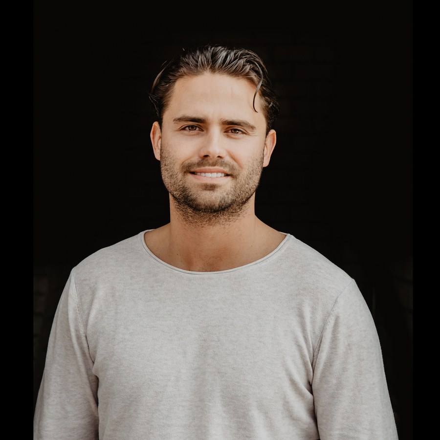 Marcellino Zwirs, Partner & adviseur o.g. bij Stadswaarborg