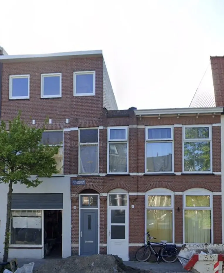Jaren-30 woning aan het plein, Teylerplein 39, Haarlem